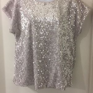 A Jennifer Lopez top